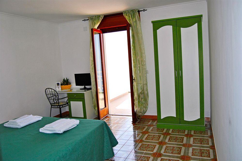 Bed and Breakfast Il Canto Delle Sirene Furore Exterior foto