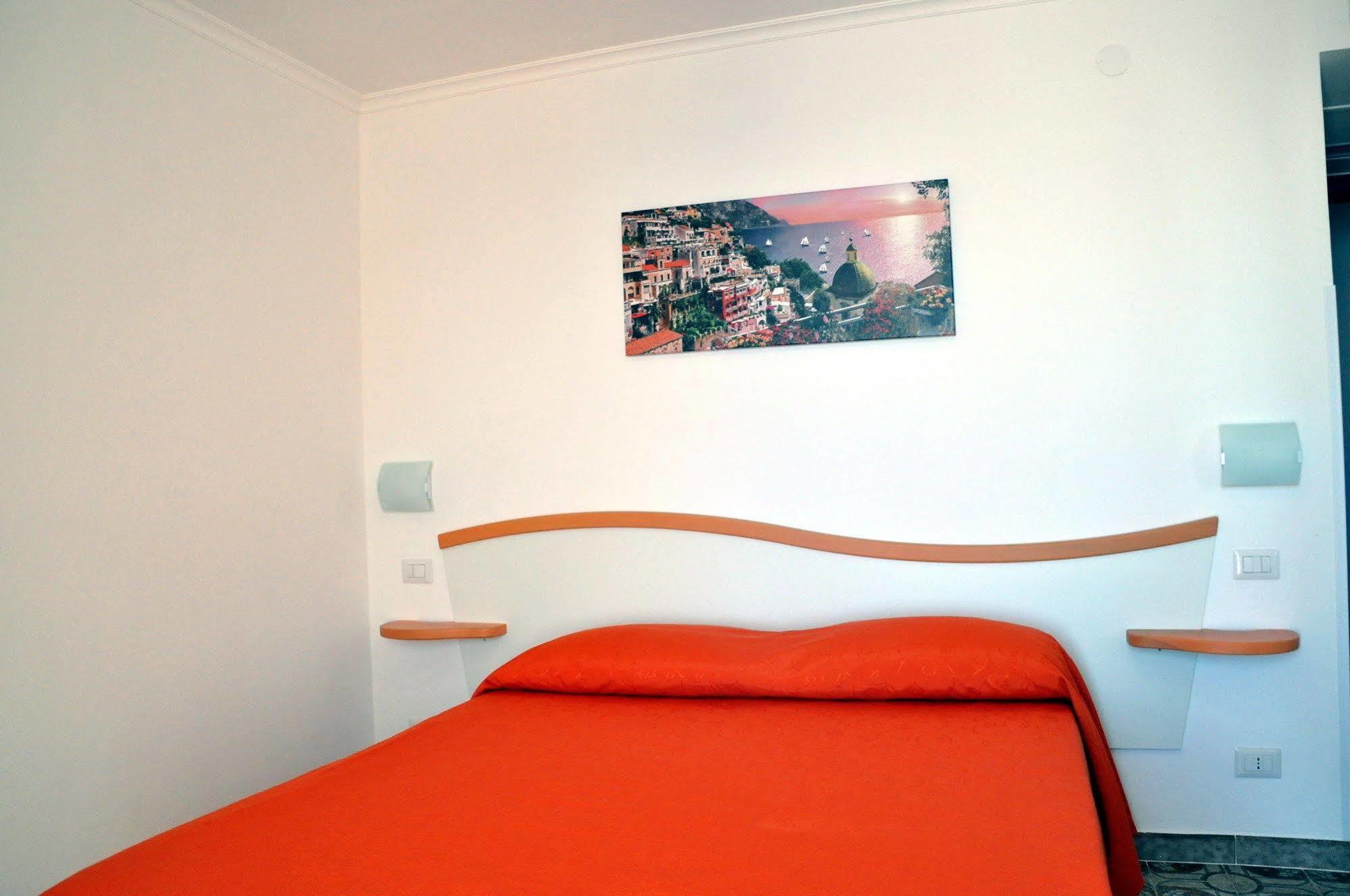 Bed and Breakfast Il Canto Delle Sirene Furore Exterior foto